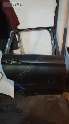 BMW X1 ORJINAL ÇIKMA SAĞ ARKA KAPI
