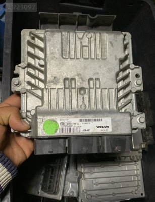VOLVO V40 D2 MOTOR KONTROL BEYNİ 31355712