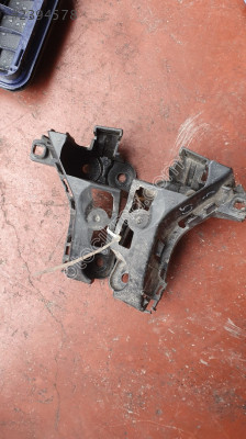 CİTROEN C5 X7 ARKA TAMPON BRAKETİ ORJİNAL ÇIKMA