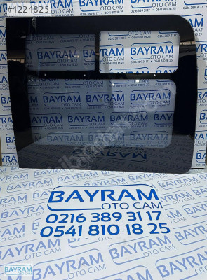 Iveco IVECO DAİLY SAĞ 3. ÇERÇEVELİ YAN CAM 105x127