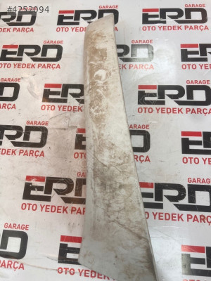 Citroen Jumper sağ far alt kaşıı 1306528070dx