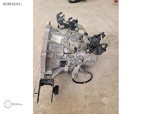 2011- 2018 TOYOTA AURİS 1.33 BENZİNLİ * AÇILMAMIŞ ŞANZUMAN ***