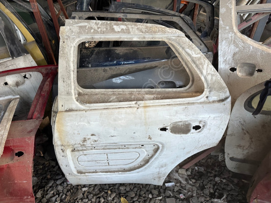 Citroen c4 Cactüs sol arka kapı çıkma