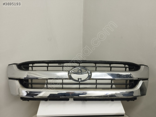 Toyota Hilux 2012-2015 Ön Panjur Orijinal Çıkma Hatasız