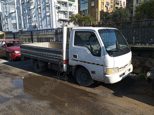 Kia bongo sağ sol ön kapı ve ön cam ön tampon
