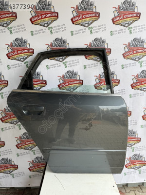 AUDİ A4 SAĞ ARKA KAPI SÖKME ORİJİNAL