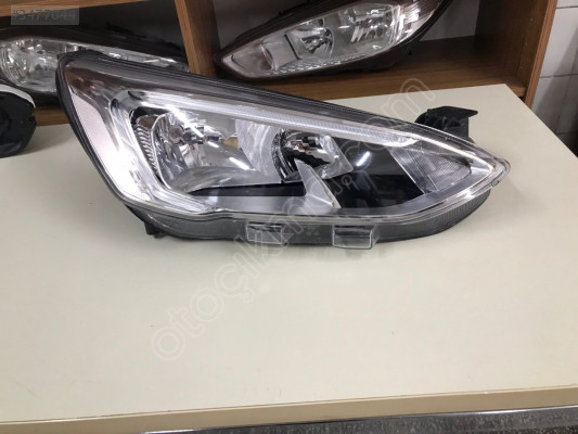 FORD FOCUS 4 LEDLİ SAĞ FAR ORJİNAL ÇIKMA