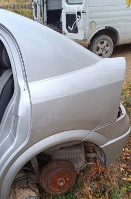 Astra G arka çamurluk havuz panel komple arka