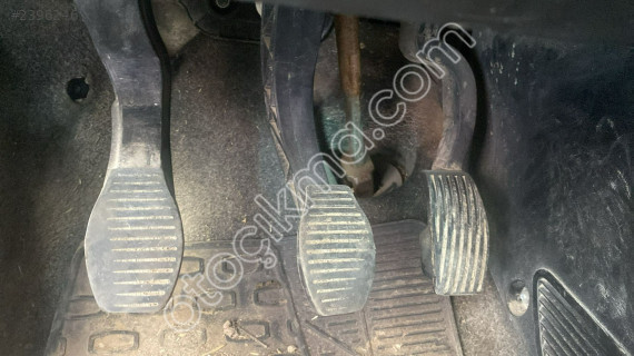 Fiat linea çıkma pedal takımı