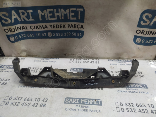 ÇIKMA PORSCHE CAYENNE ÖN TAMPON ORTA BRAKETİ 7P5805931