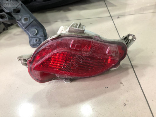 TOYOTA YARİS 2012-2018 ARKA REFLEKTÖR LAMBASI
