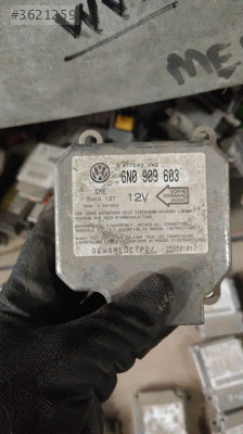 6N0 909 603 5WK4137 VOLKSWAGEN GOLF İÇİN AİRBAG BEYNİ
