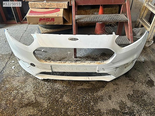 FORD COURİER ÖN TAMPON ÇIKMA ORJİNAL