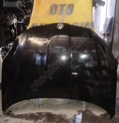 SKODA OCTAVİA MOTOR KAPUTU (2)
