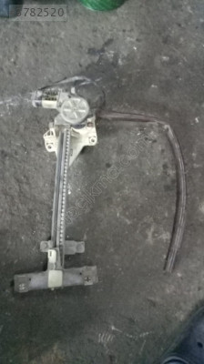 Mazda 626 sol arka cam krikosu motorlu eski model yedek parça