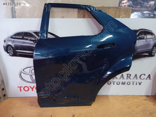 2024-2025 TOYOTA C-HR ÇIKMA ORİJİNAL SOL ARKA KAPI