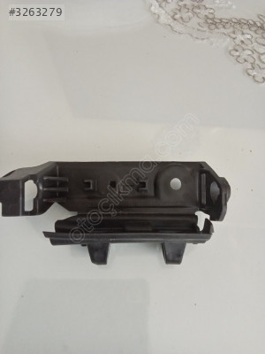 AUDI A3 Sol Arka Tampon Braketi 8V5807571