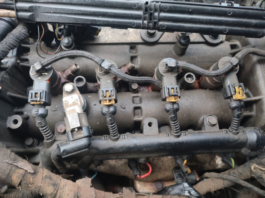 FİAT 1.3 EURO 4 DOBLO FİORİNO LİNEA ÇIKMA ENJEKTÖR TAKIMI