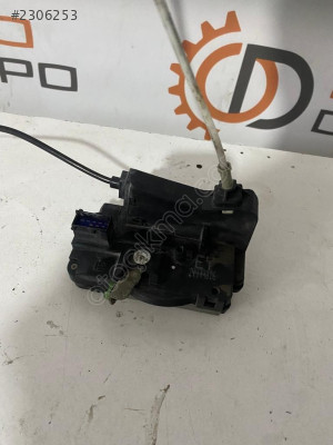 Opel Astra G Sağ Ön Kapı Kilidi Hatasız Orjinal Çıkma