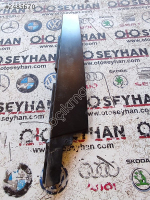 3G0837901AB  Passat sol ön kapı direk kaplaması