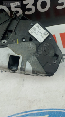 FORD COURİER SOL ARKA KAPI KİLİDİ ORJİNAL ÇIKMA YEDEK PARÇA