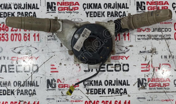 NİSSAN MİCRA K12 FAR VE SİLECEK KOLU ÇIKMA YEDEK PARÇA