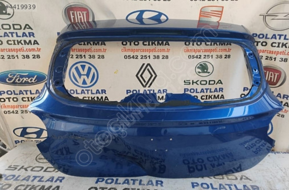 Dacia Sandero bagaj kapağı