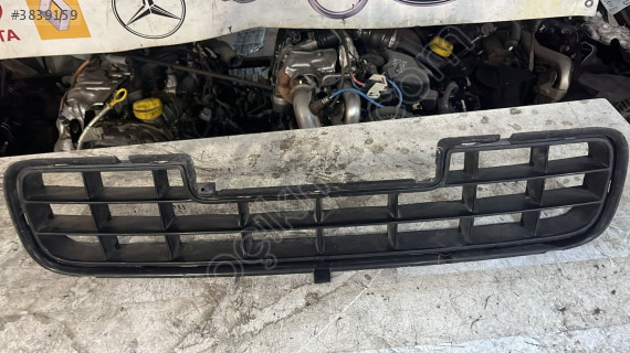 2005-2007 KİA SPORTAGE ÖN  TAMPON ORTA IZGARASI