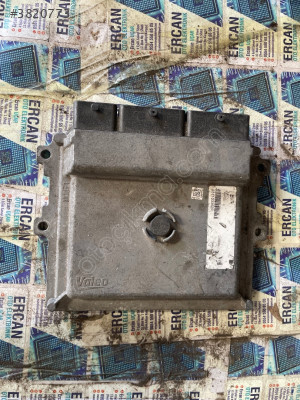 237103352r Renault Captur 1.2 Motor Beyni