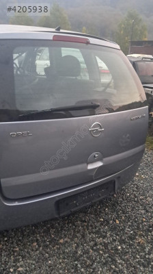 OPEL MERİVA BAGAJ KAPAĞI.OTO ERKAN ÜNYE