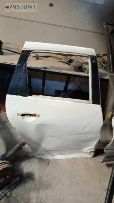 Çıkma Dacia Duster Sağ Arka Kapı - Orijinal ve Uygun Fiyat