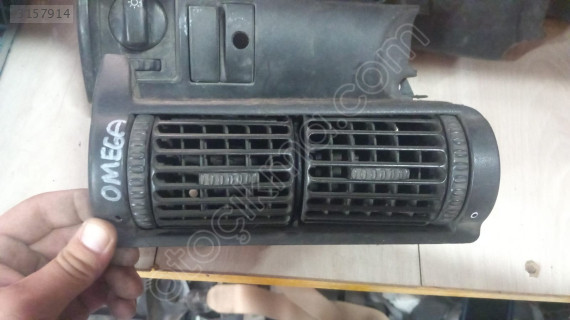 Opel omega b orta ufleme izgarasi