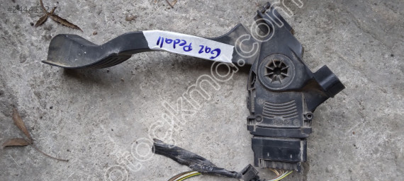 FORD CONNECT GAZ PEDALI
