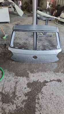Wolksvagen polo 2018 model arka bagaj kapagi