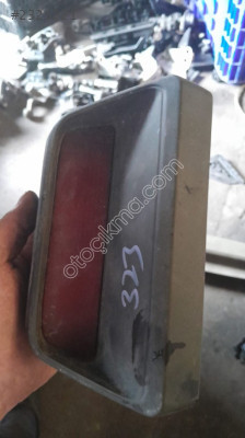 Mazda 323 3 stop çıkma
