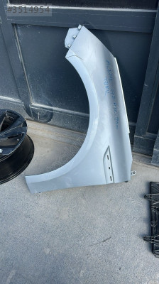 RENAULT MEGANE 4 ÖN ÇAMURLUK