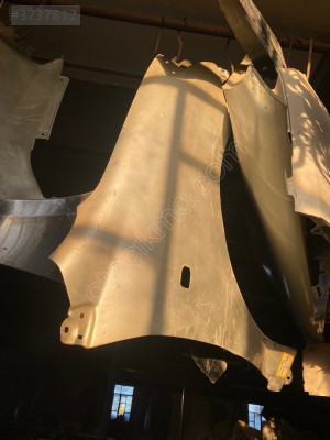 TOYOTA COROLLA 02-07 ÇIKMA SAĞ ÖN ÇAMURLUK