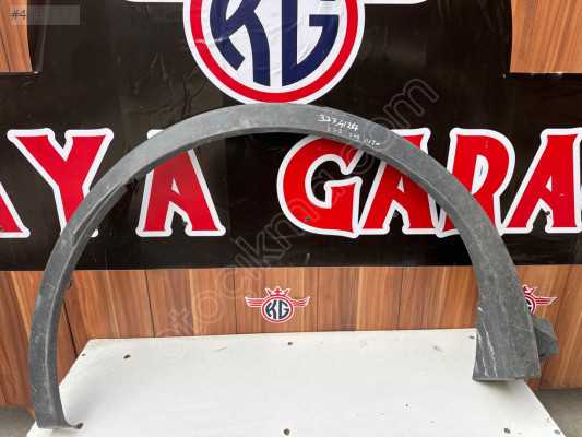 Toyota Chr  sağ arka Çamurluk dodik