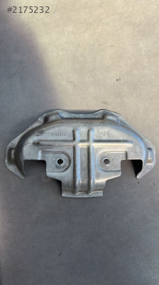 Opel Corsa c sağ ön kapı dış kolu braketi