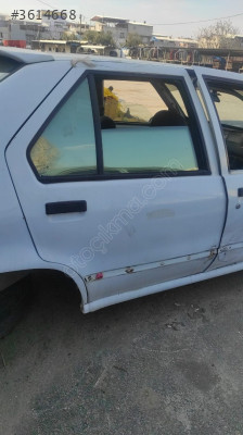 RENAULT 19 SAĞ ARKA KAPI CIKMA