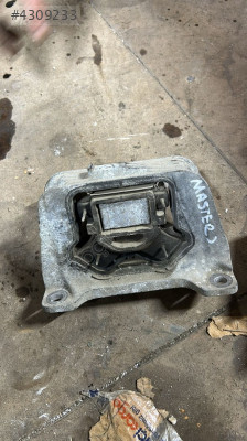 2016 RENAULT MEGANE 3 ÇIKMA ORJİNAL MOTOR KULAGI