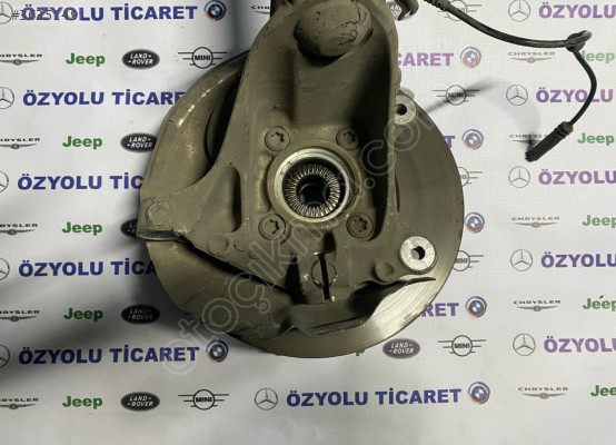 BMW F40 1 Serisi Sol Ön Teker Taşıyıcı 3121 6876853