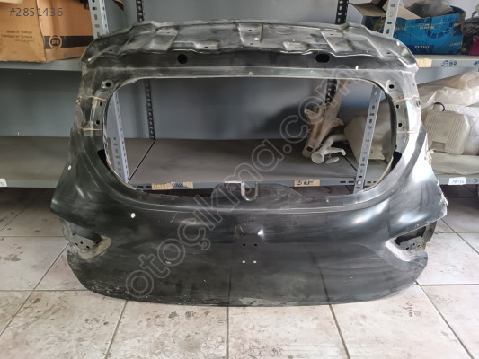 Renault Clio 4 Bagaj Kapağı OEM 901008961R