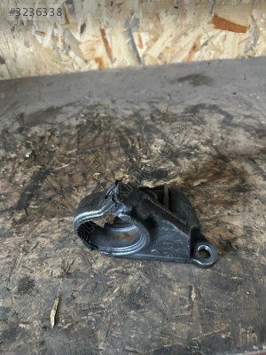 RENAULT MASTER 3 AKS KULAĞI ✅