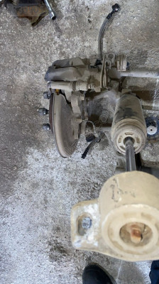 Opel Astra J Cruze Arka Fren Kaliperi GM Elektrikli El Freni