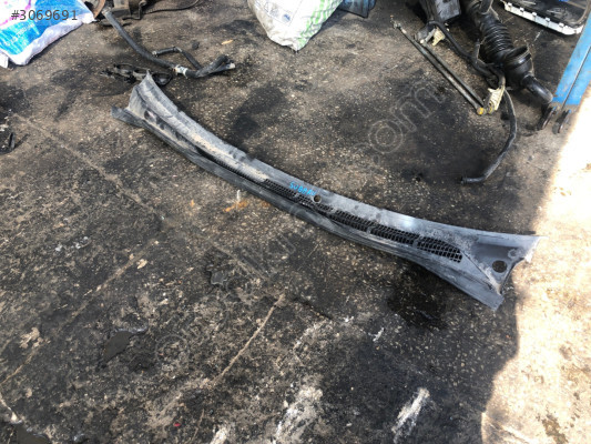 SUBARU IMPREZA CAM ÖNÜ IZGARA