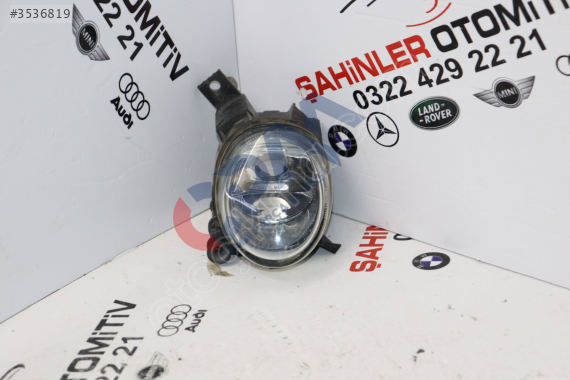 2009 2013 AUDİ A3 SAĞ ÖN SİS FARI 8E0941700E