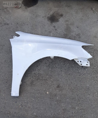 VOLKSWAGEN POLO SAĞ ÖN ÇAMURLUK