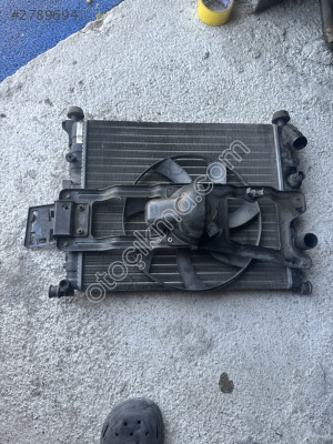 Megan 1 1.6 Fan Motoru Seti