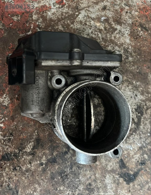 VOLKSWAGEN TRANSPORTER T6 GAZ KELEBEGİ ÇIKMA 03L128063S